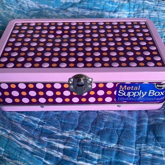Other - 🔴Metal supply box🔴